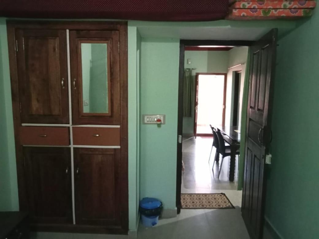 Krupa Homestay Мадикери Екстериор снимка