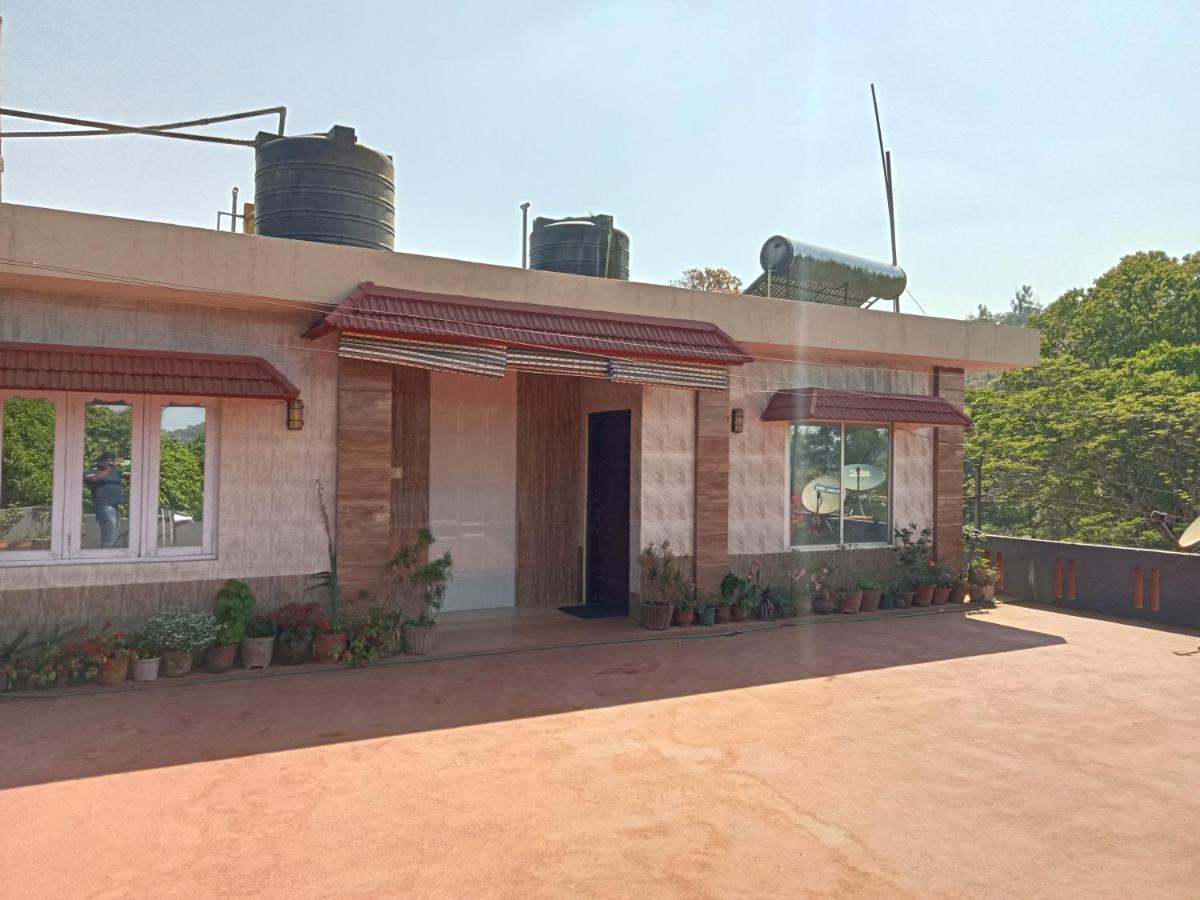 Krupa Homestay Мадикери Екстериор снимка